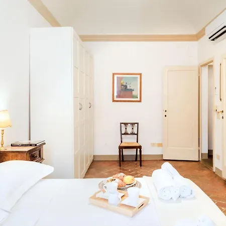 Apartamento Torquato - Unique From A Renaissance Kitchen